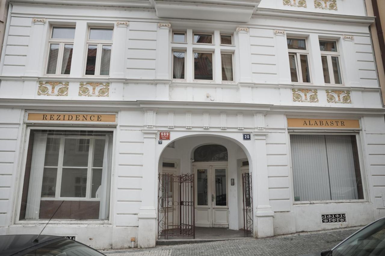 פראג Skolska Junior Apartment מראה חיצוני תמונה